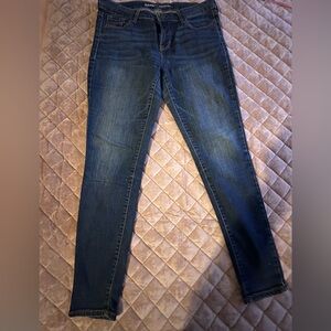 Old Navy Rockstar Super Skinny Jeans. Brand New. Size 8R